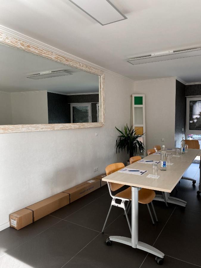 Mg-Quartier Hostel Mönchengladbach Eksteriør billede