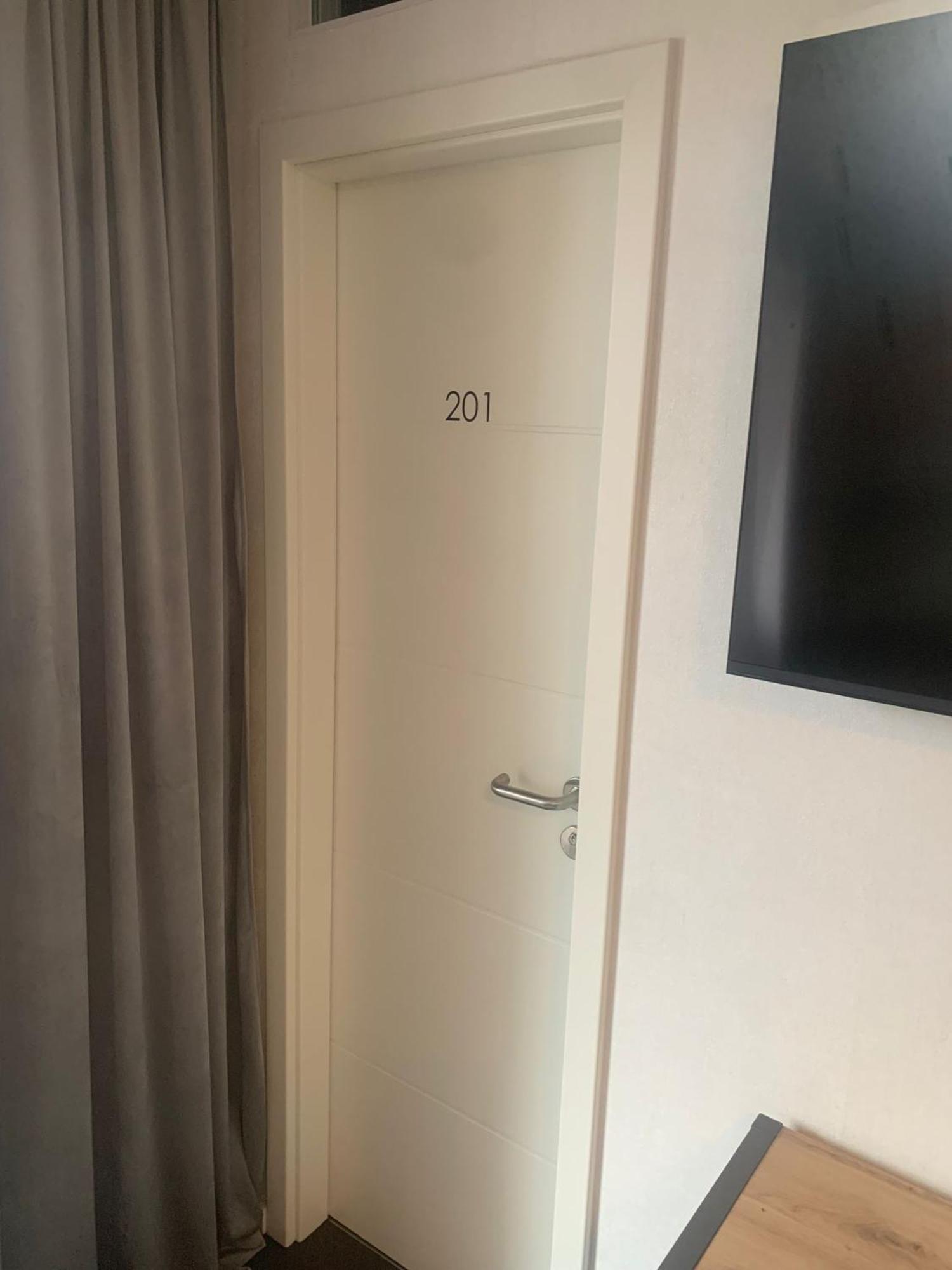 Mg-Quartier Hostel Mönchengladbach Eksteriør billede